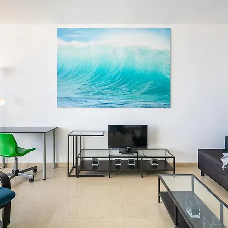 Colins Sea Views Apartamento
